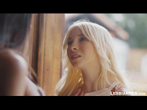 ❤️ Dívka se po několika měsících vrátí domů a skončí u lízání kundy své nevlastní matky ️ Porno u porna cs.nullscripts.top ❌️